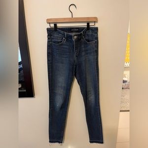 LUCKY BRAND SKINNY JEANS